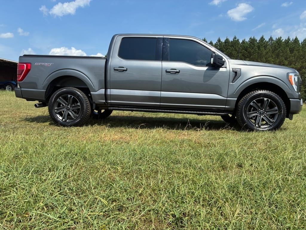 Ford F-150 Lariat 4WD SuperCrew 5.5' Box 2023