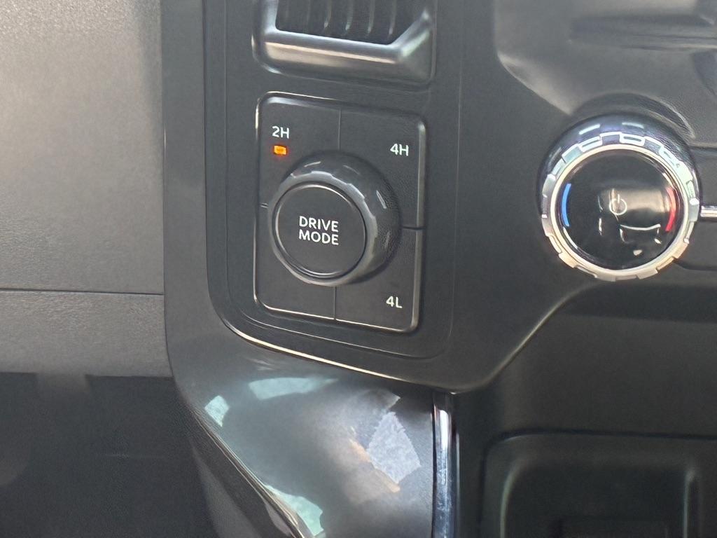 Ford F-150 Lariat 4WD SuperCrew 5.5' Box 2023