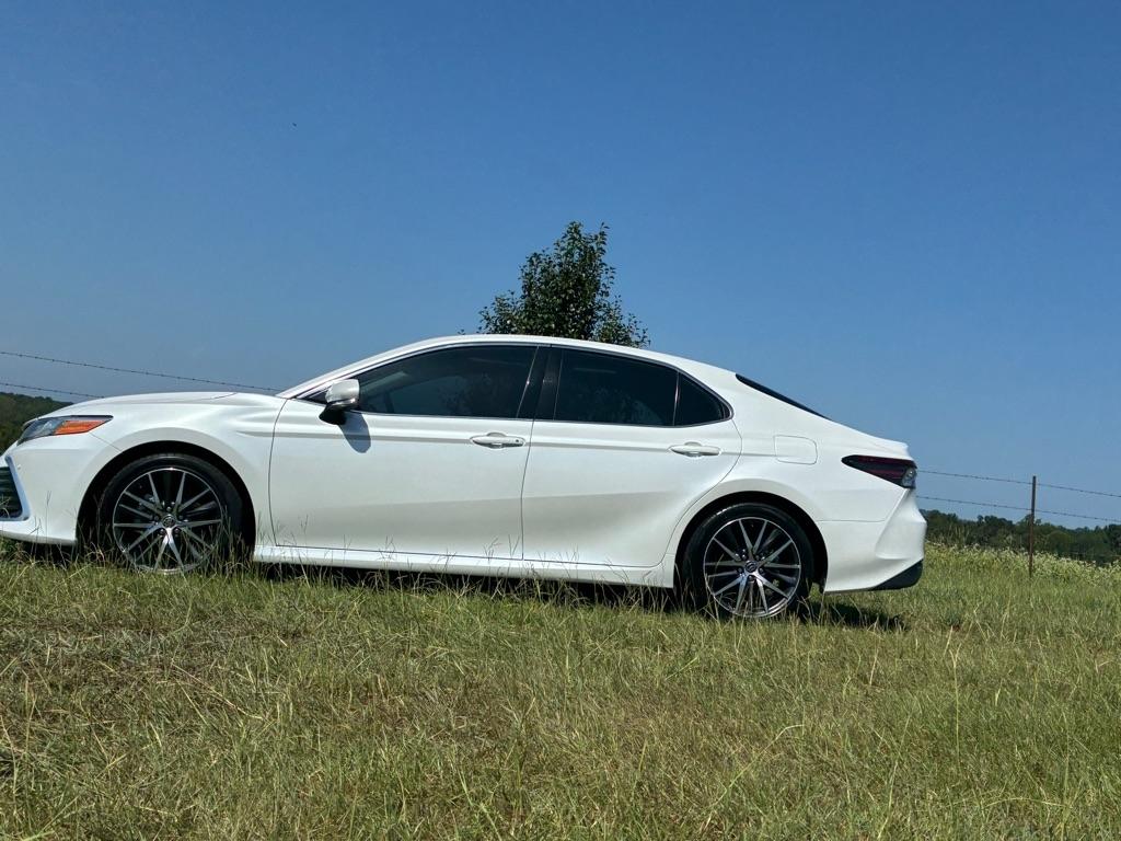Toyota Camry XLE Auto (Natl) 2023