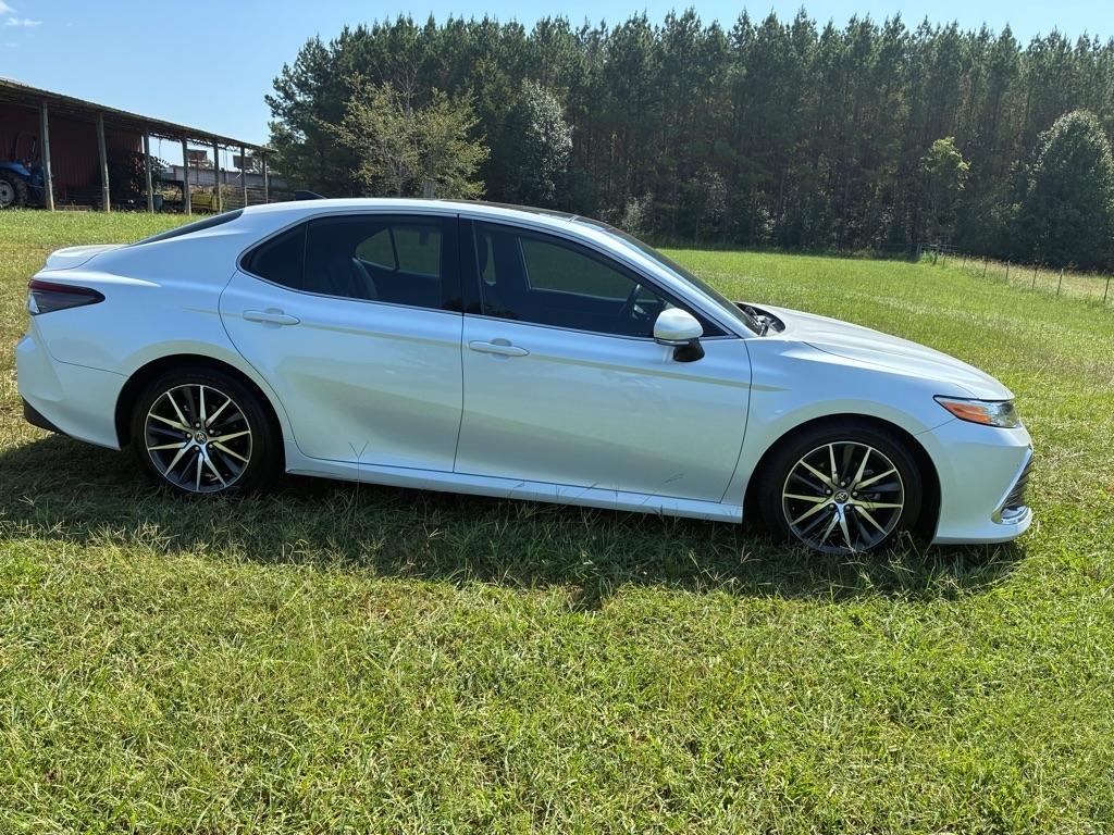 Toyota Camry XLE Auto (Natl) 2023