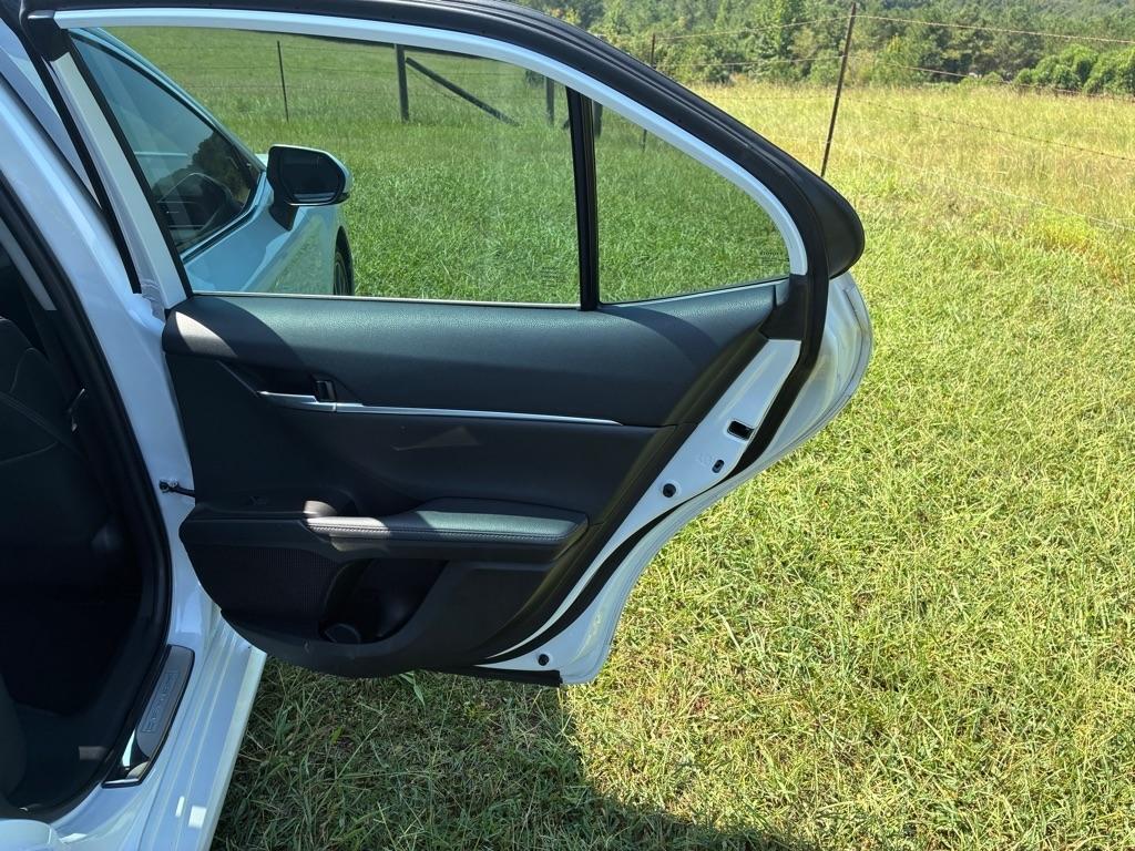 Toyota Camry XLE Auto (Natl) 2023