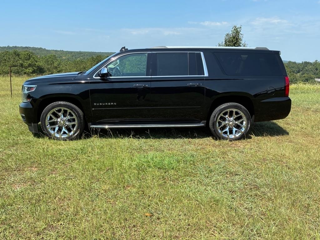 Chevrolet Suburban 4WD 4dr 1500 Premier 2019
