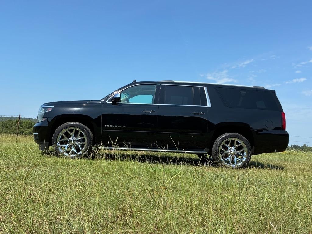 Chevrolet Suburban 4WD 4dr 1500 Premier 2019