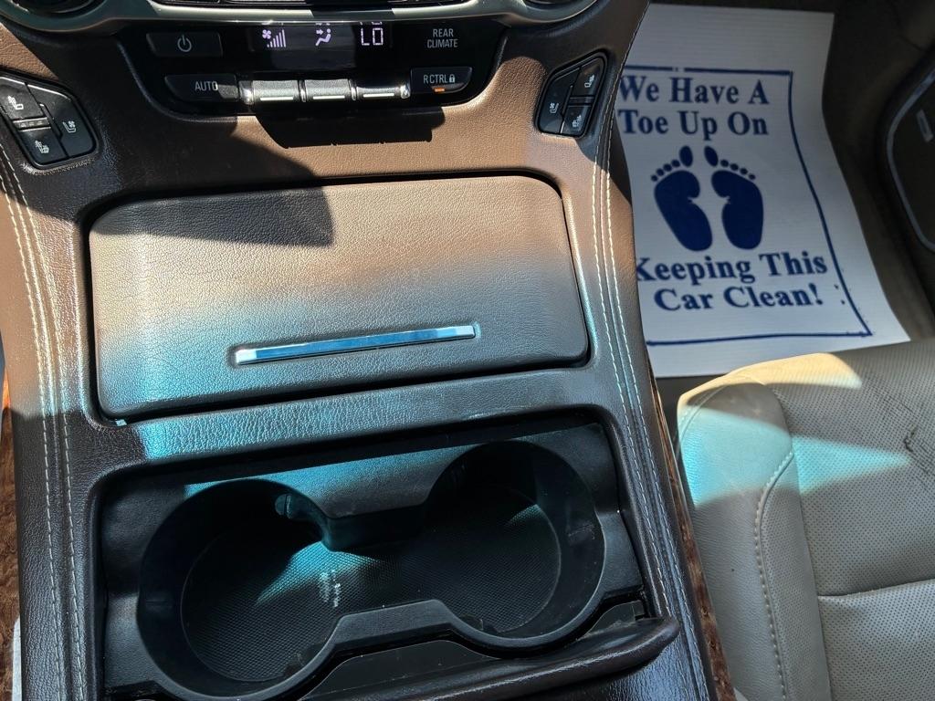 Chevrolet Suburban 4WD 4dr 1500 Premier 2019