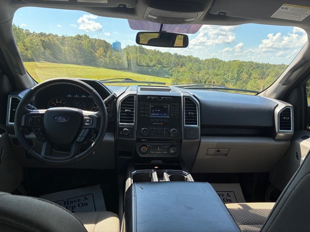 Ford F-150 4WD SuperCrew 145" King Ranch 2016