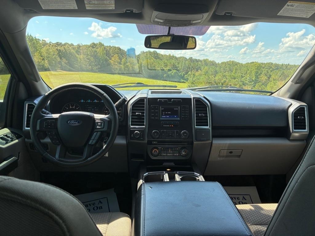 Ford F-150 4WD SuperCrew 145" King Ranch 2016