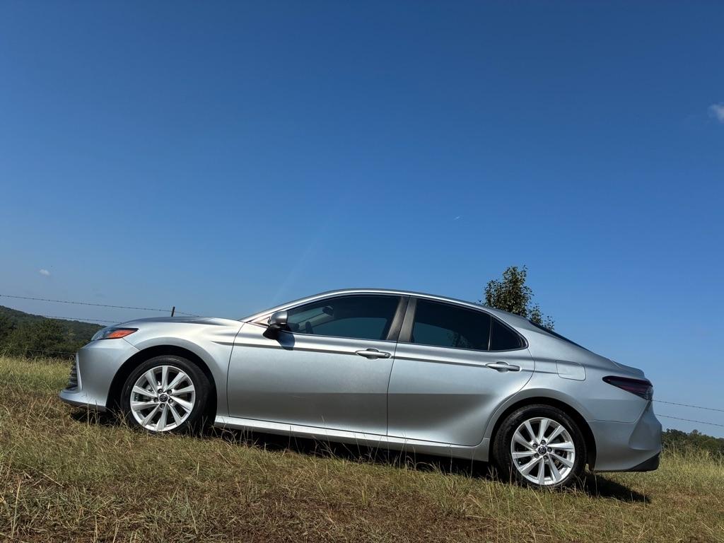 Toyota Camry LE Auto (Natl) 2024