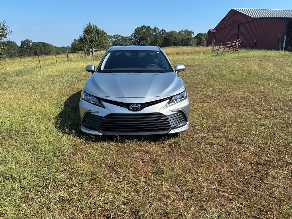 Toyota Camry LE Auto (Natl) 2024