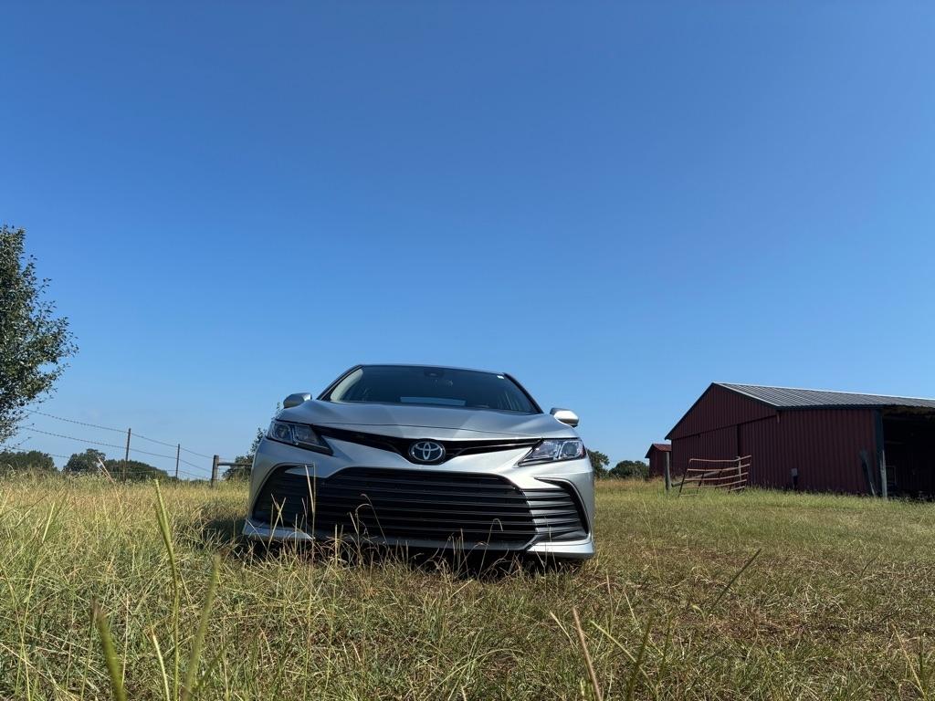 Toyota Camry LE Auto (Natl) 2024