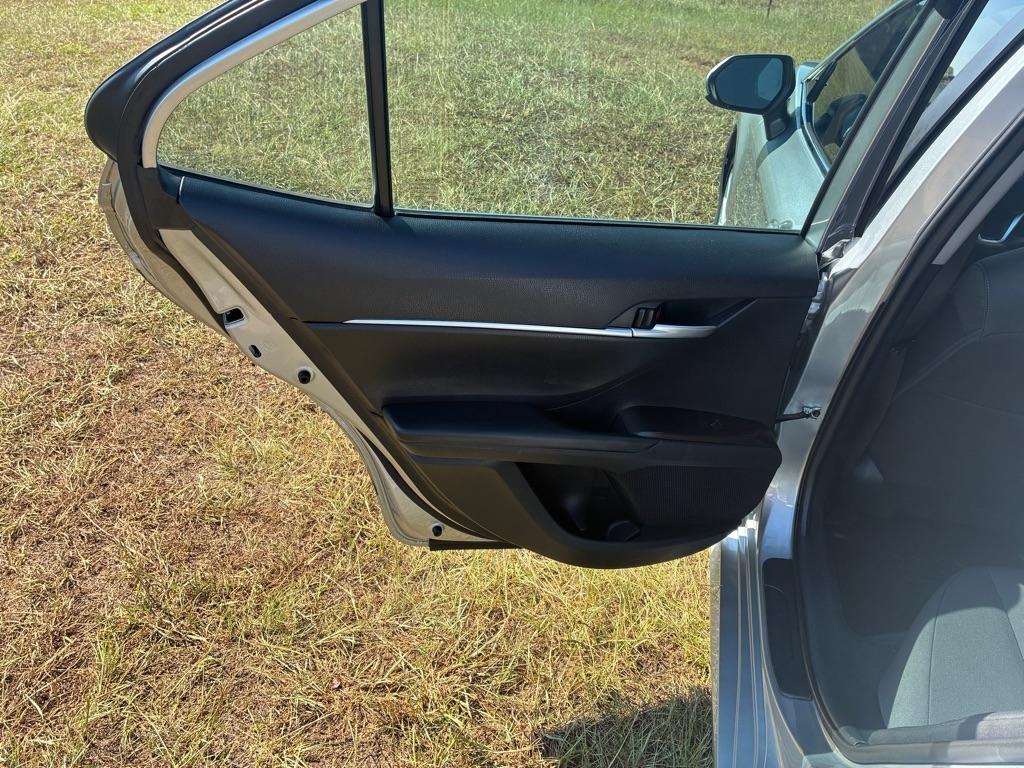 Toyota Camry LE Auto (Natl) 2024