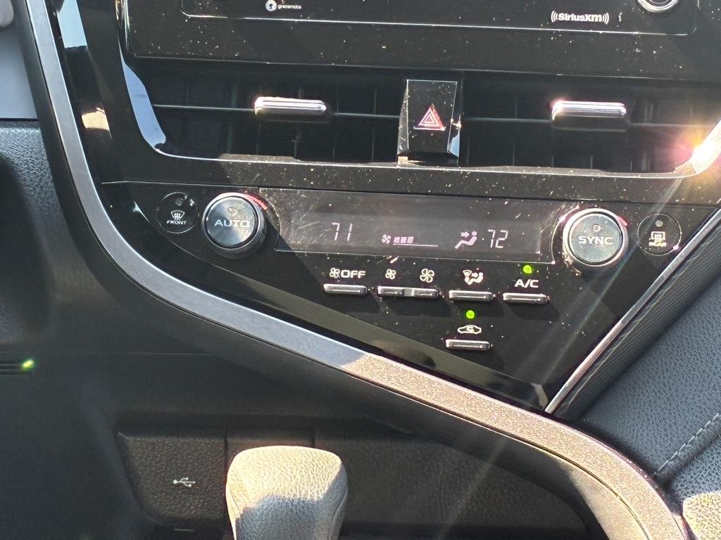 Toyota Camry LE Auto (Natl) 2024