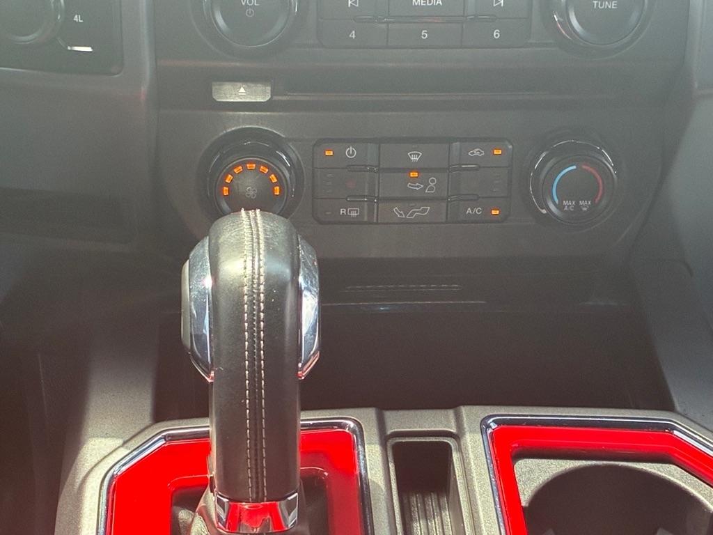 Ford F-150 Lariat 4WD SuperCrew 5.5' Box 2018