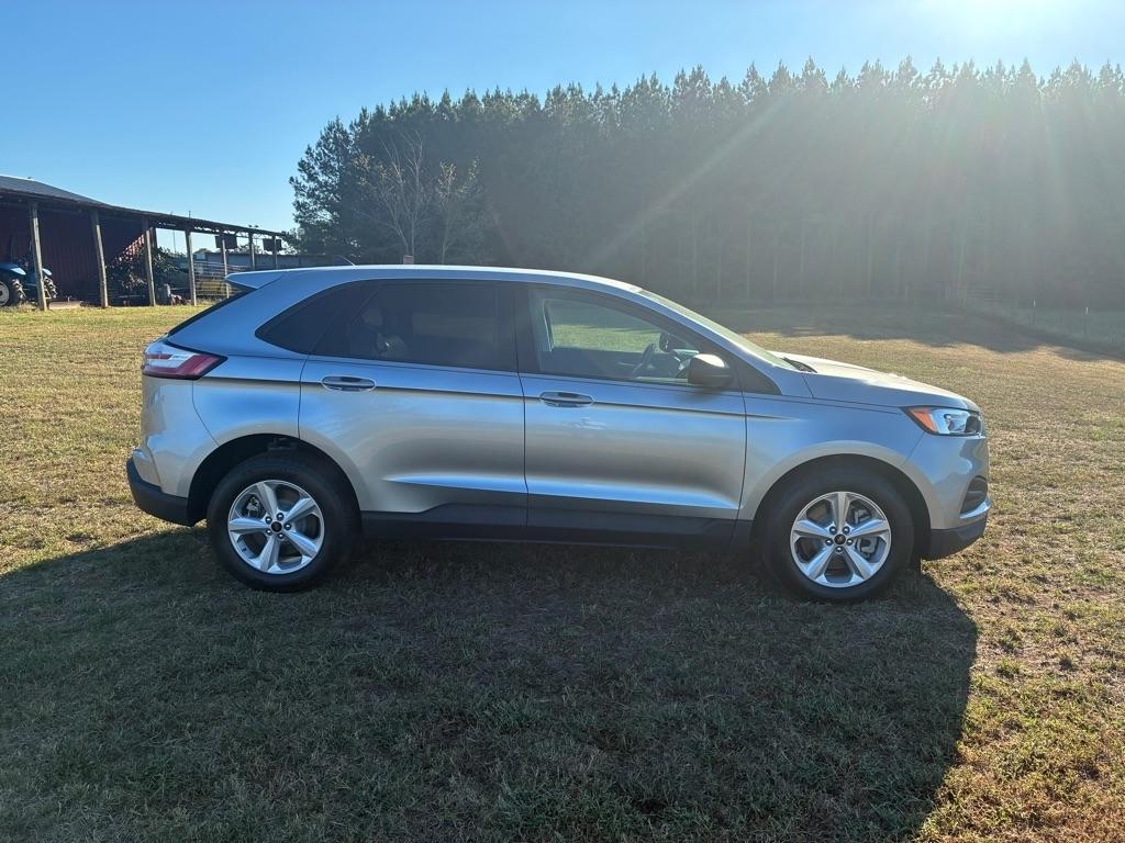 Ford Edge SE AWD 2024