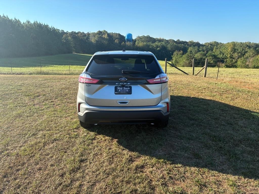 Ford Edge SE AWD 2024