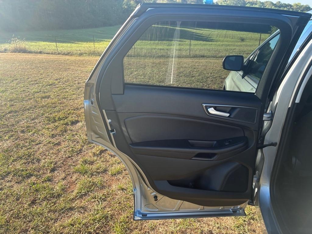 Ford Edge SE AWD 2024