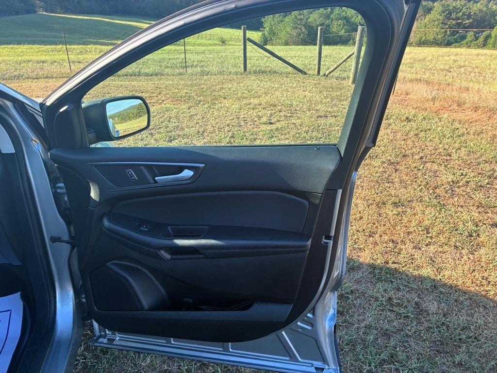 Ford Edge SE AWD 2024