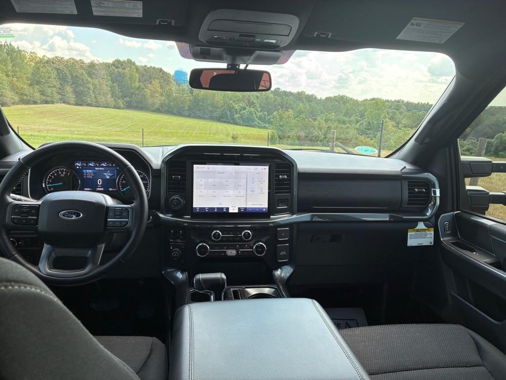 Ford F-150 XLT 4WD 2022