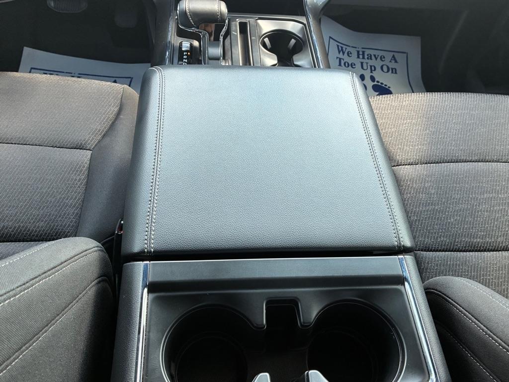 Ford F-150 XLT 4WD 2022