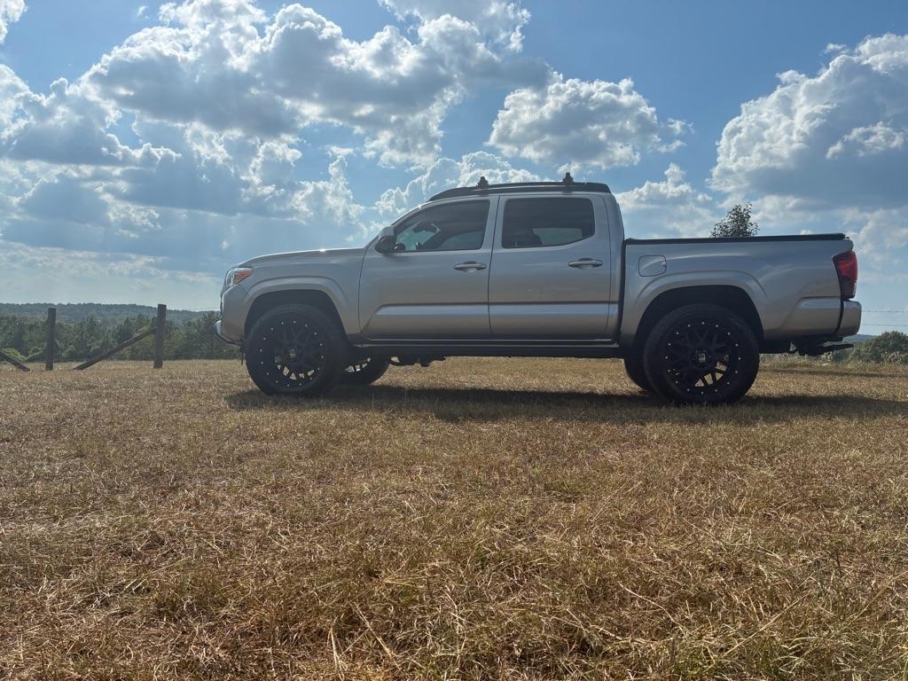 Toyota Tacoma 4WD TRD Off Road Double Cab 5' Bed V6 MT (Natl) 2021