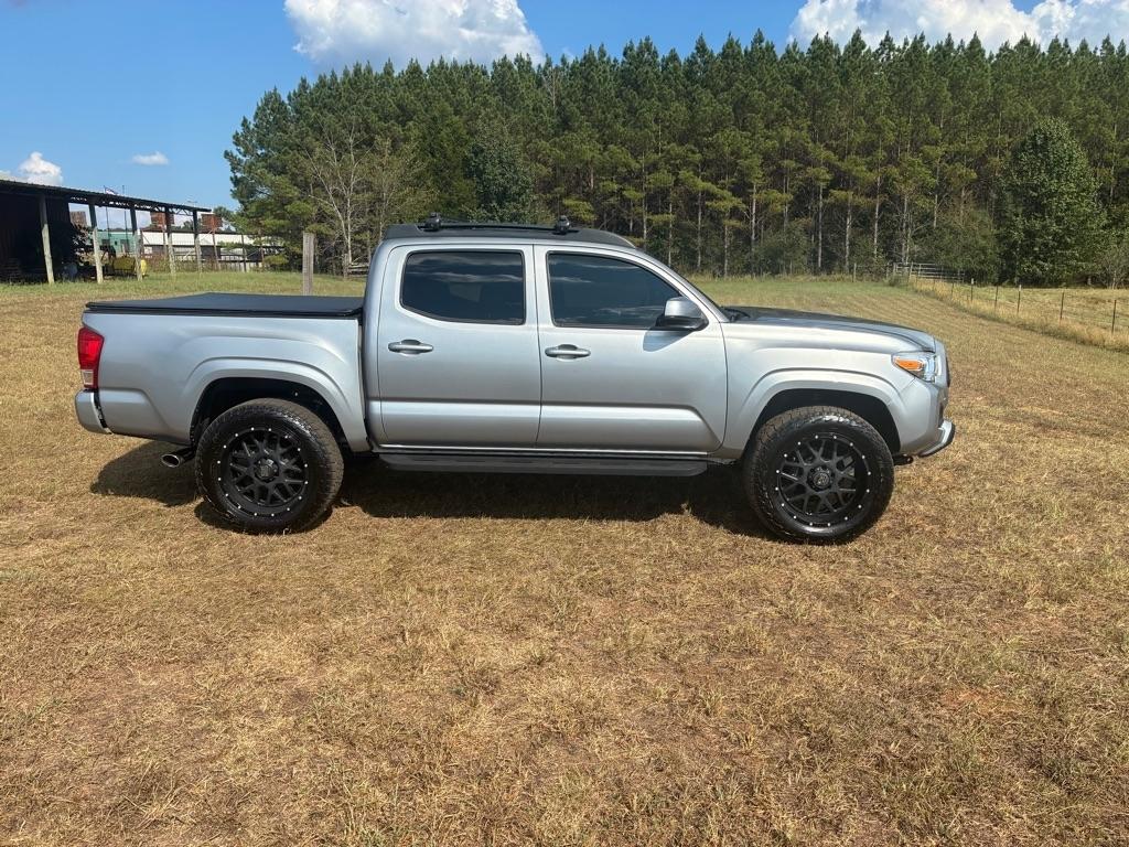 Toyota Tacoma 4WD TRD Off Road Double Cab 5' Bed V6 MT (Natl) 2021