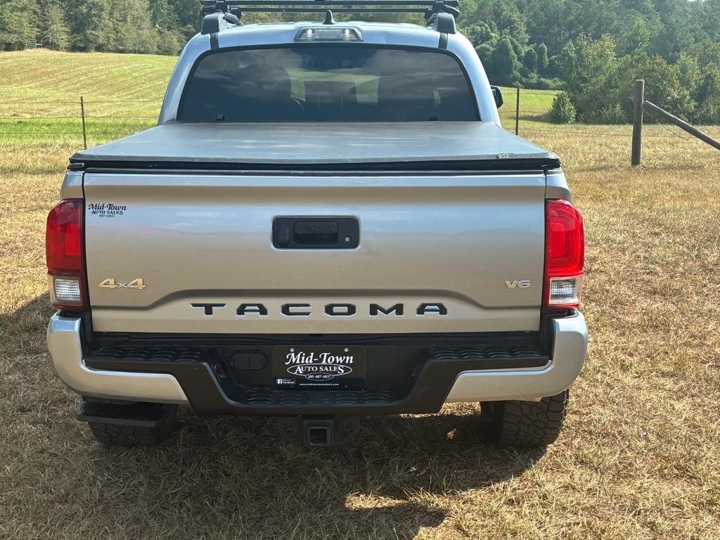 Toyota Tacoma 4WD TRD Off Road Double Cab 5' Bed V6 MT (Natl) 2021