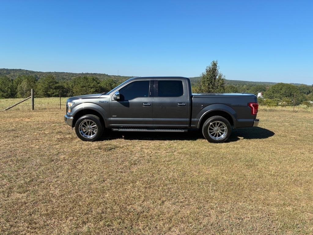 Ford F-150 2WD SuperCrew 157" Lariat 2016