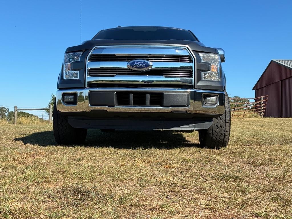 Ford F-150 2WD SuperCrew 157" Lariat 2016