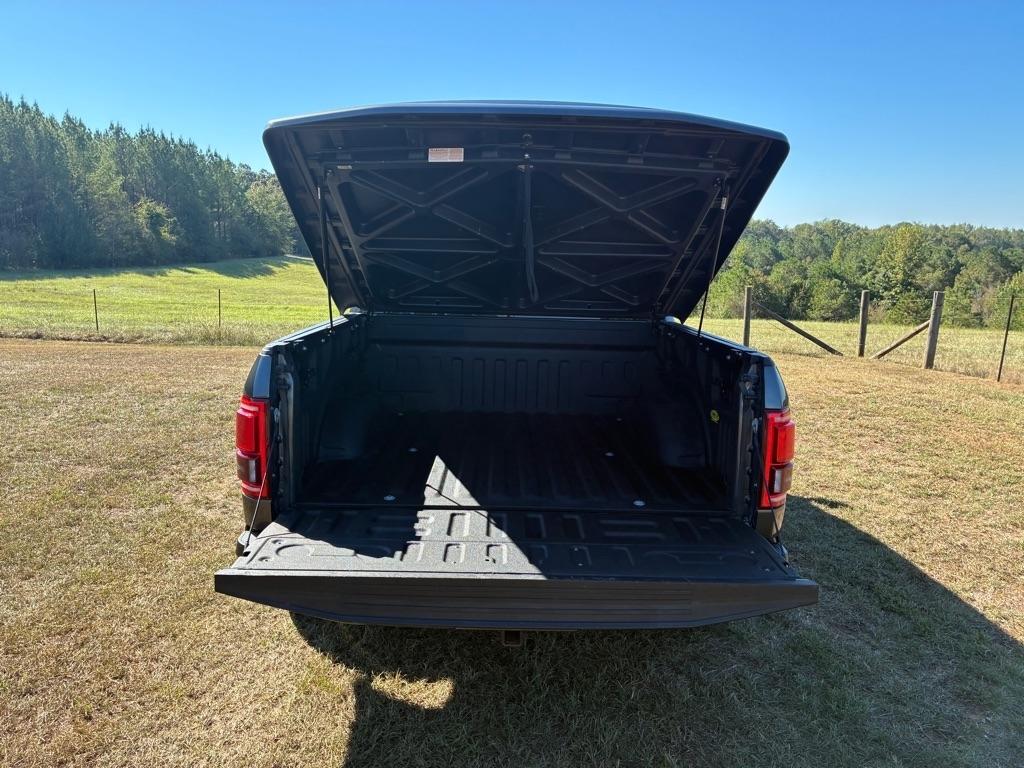 Ford F-150 2WD SuperCrew 157" Lariat 2016