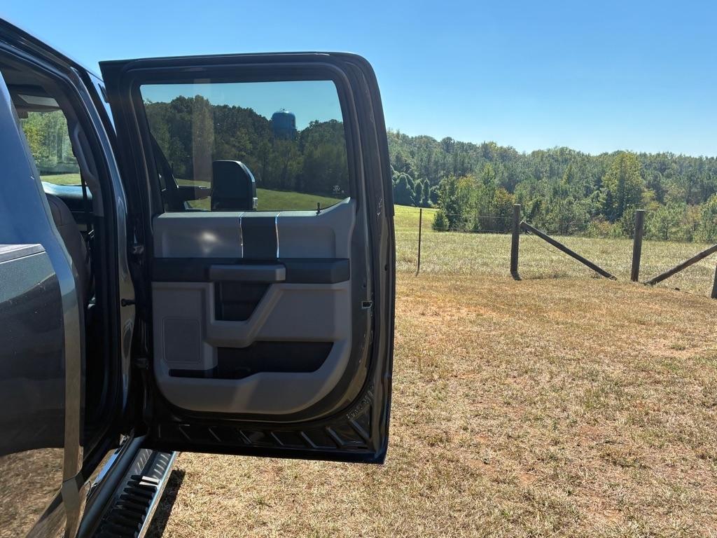 Ford Super Duty F-250 SRW King Ranch 4WD Crew Cab 8' Box 2020