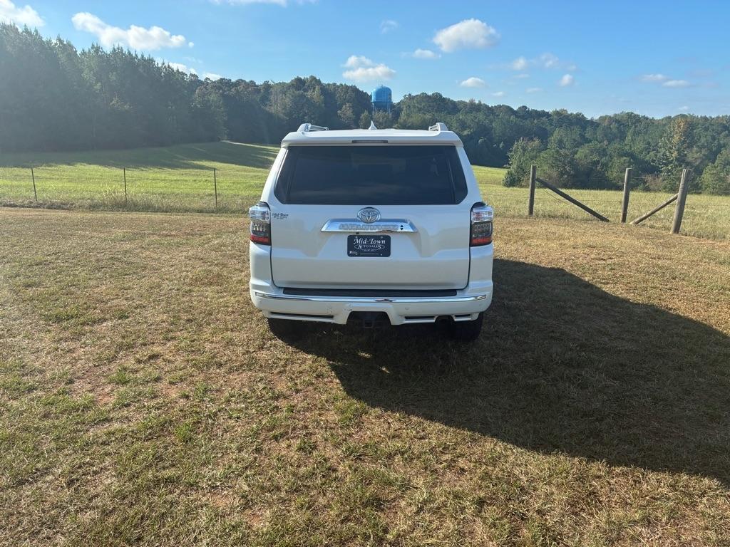 Toyota 4Runner TRD Off Road Premium 4WD (Natl) 2019