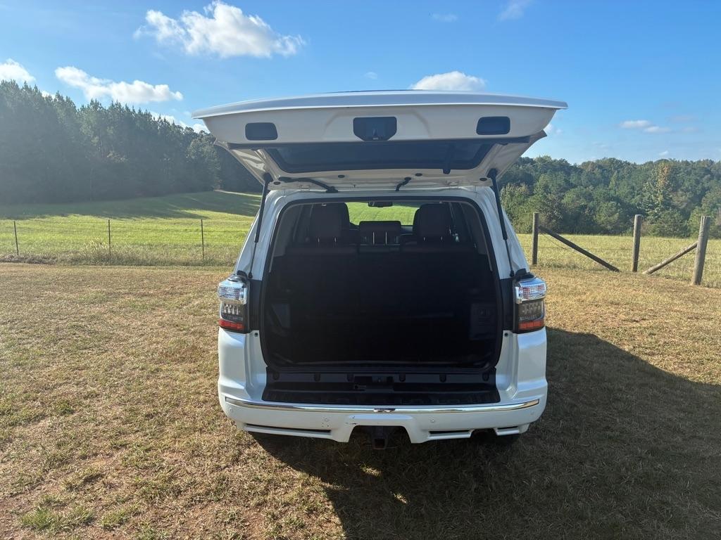 Toyota 4Runner TRD Off Road Premium 4WD (Natl) 2019