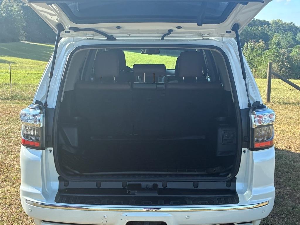 Toyota 4Runner TRD Off Road Premium 4WD (Natl) 2019