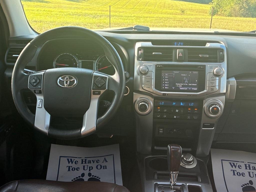 Toyota 4Runner TRD Off Road Premium 4WD (Natl) 2019