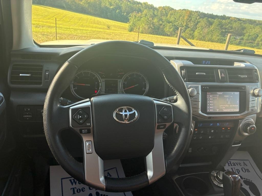 Toyota 4Runner TRD Off Road Premium 4WD (Natl) 2019