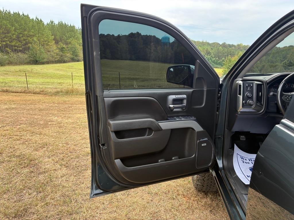 Chevrolet Silverado 1500 4WD Crew Cab 143.5" LTZ w/2LZ 2018