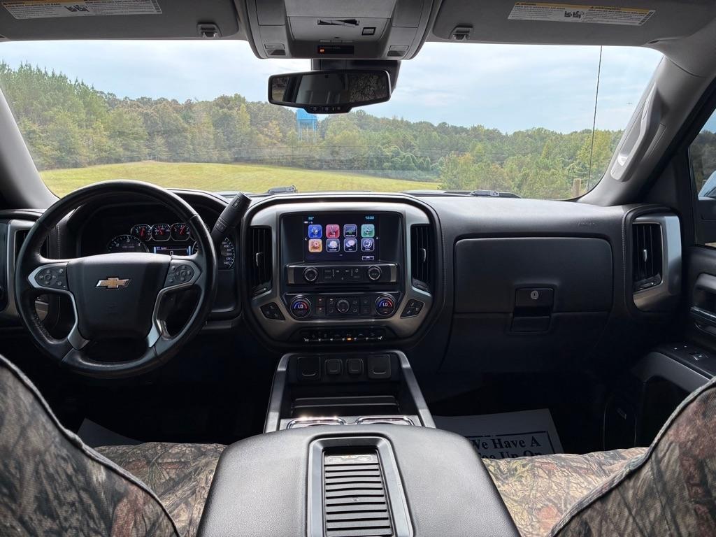 Chevrolet Silverado 1500 4WD Crew Cab 143.5" LTZ w/2LZ 2018
