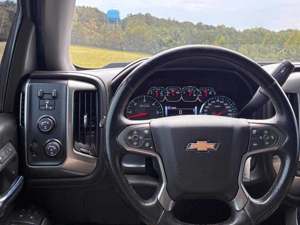 Chevrolet Silverado 1500 4WD Crew Cab 143.5" LTZ w/2LZ 2018