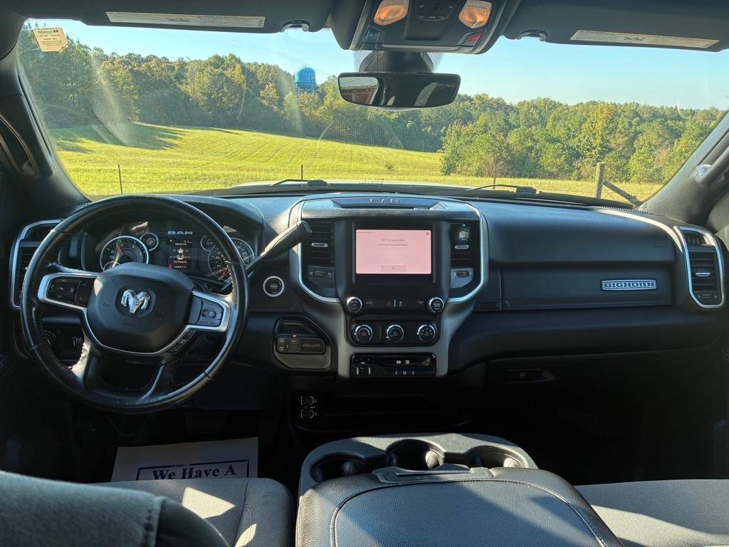 RAM 3500 Big Horn 4x4 Crew Cab 8' Box 2024