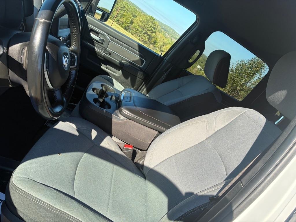 RAM 3500 Big Horn 4x4 Crew Cab 8' Box 2024