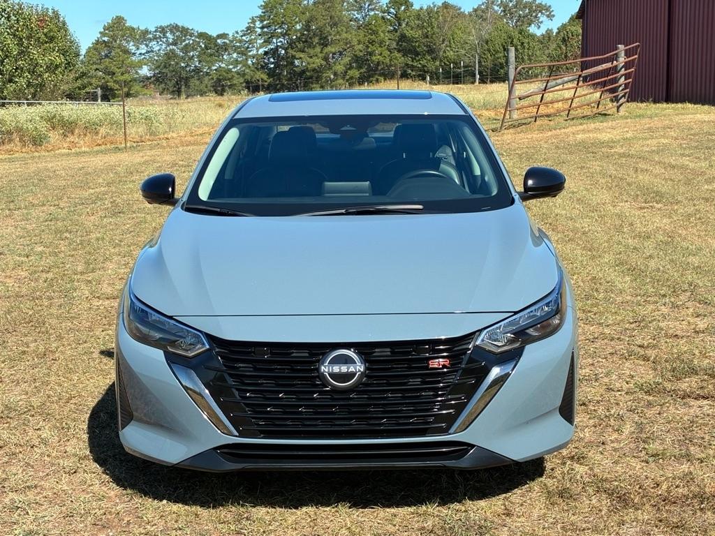 Nissan Sentra SR CVT 2025