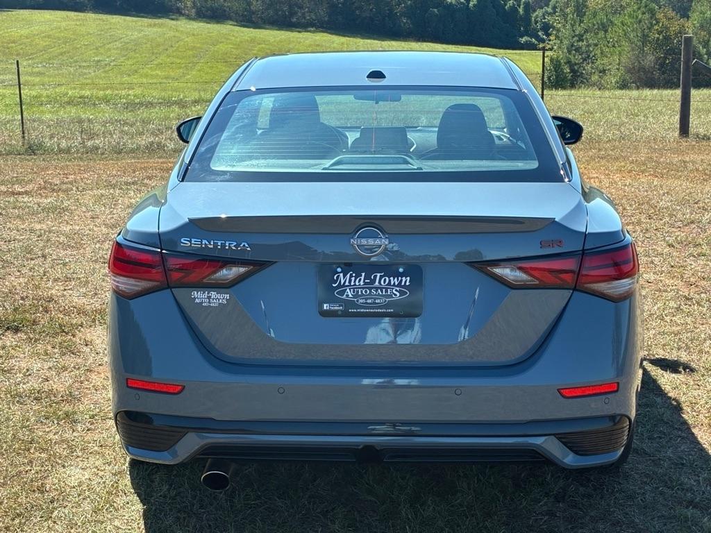 Nissan Sentra SR CVT 2025