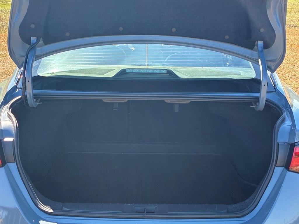 Nissan Sentra SR CVT 2025
