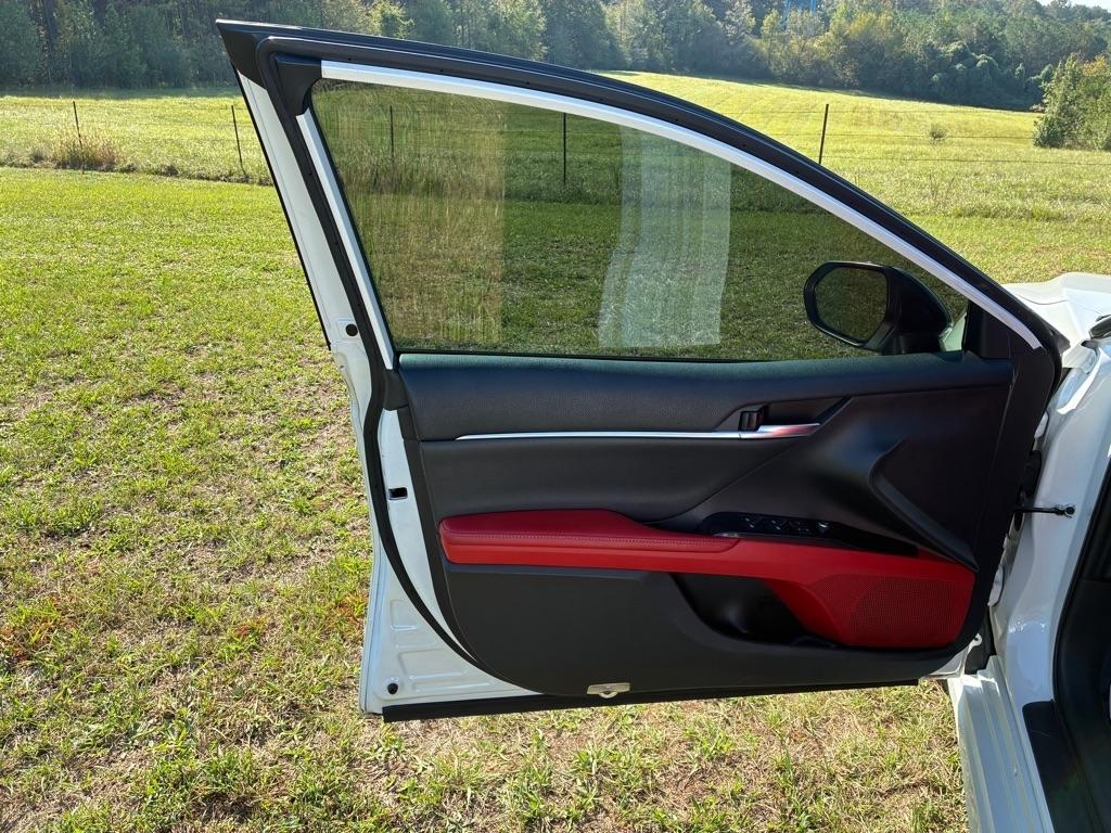 Toyota Camry XSE Auto (Natl) 2020