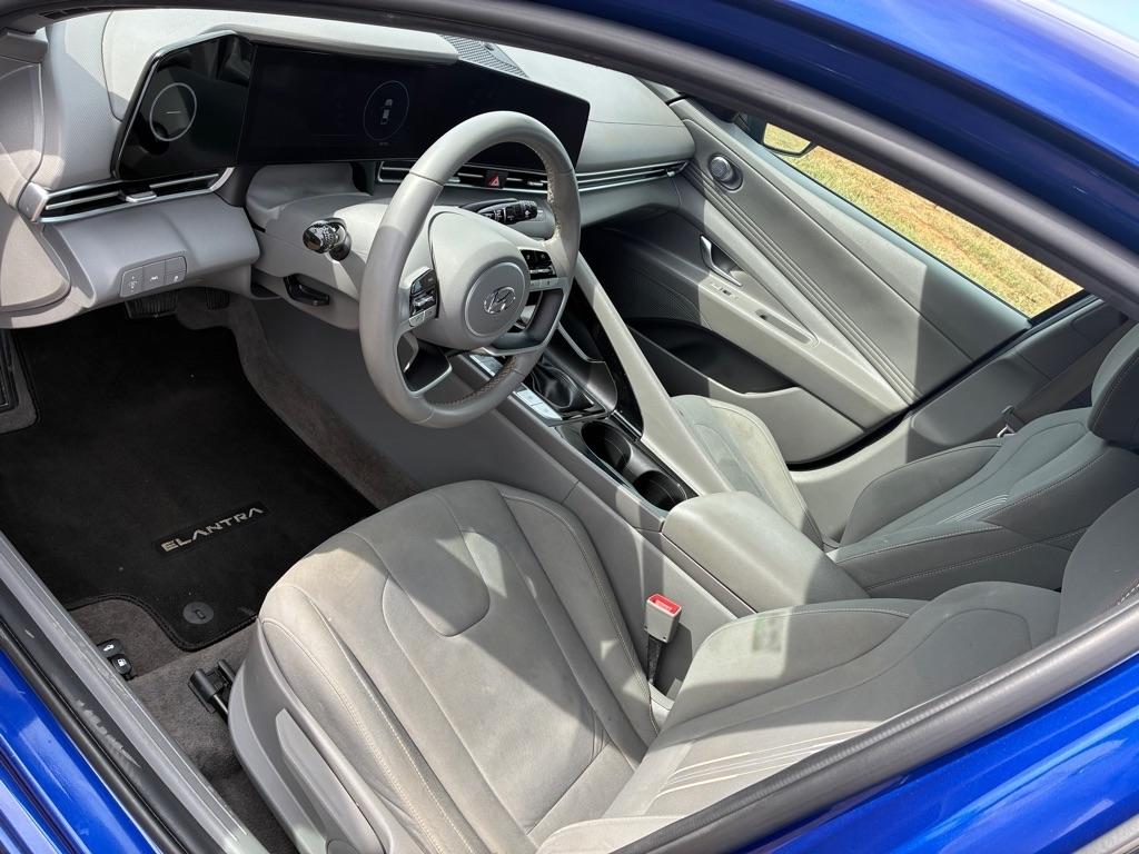 Hyundai Elantra SEL IVT 2023