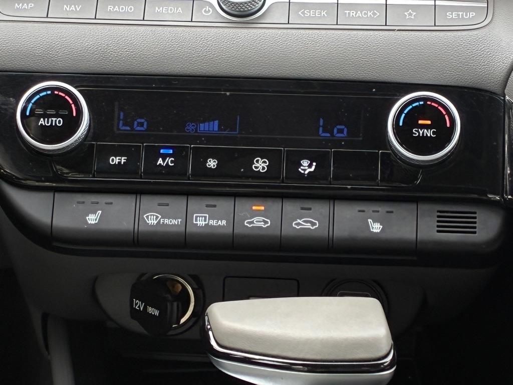 Hyundai Elantra SEL IVT 2023