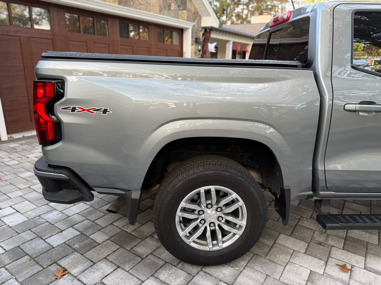 Nissan Pathfinder SL 4WD 2025