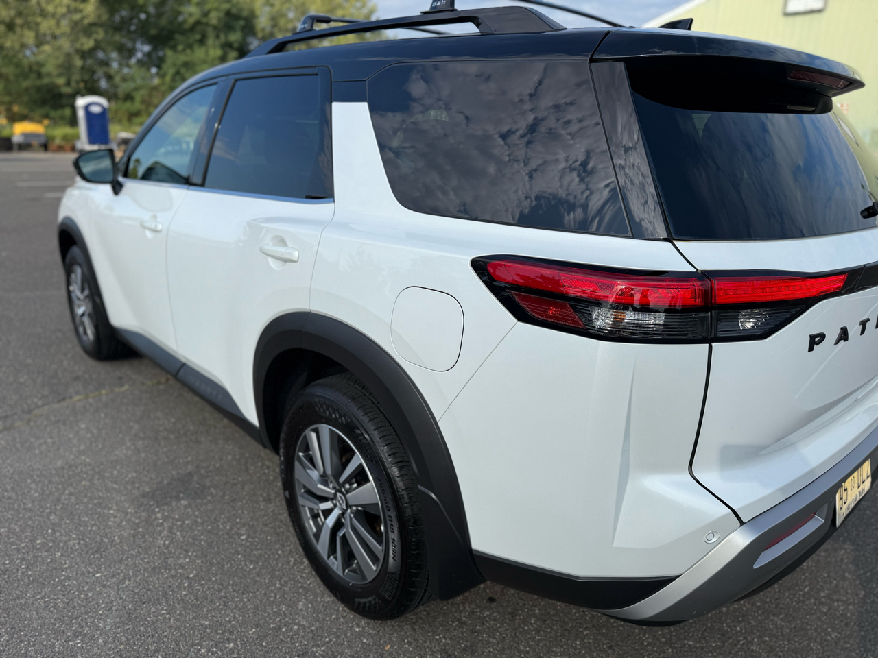 Nissan Pathfinder SL 4WD 2025