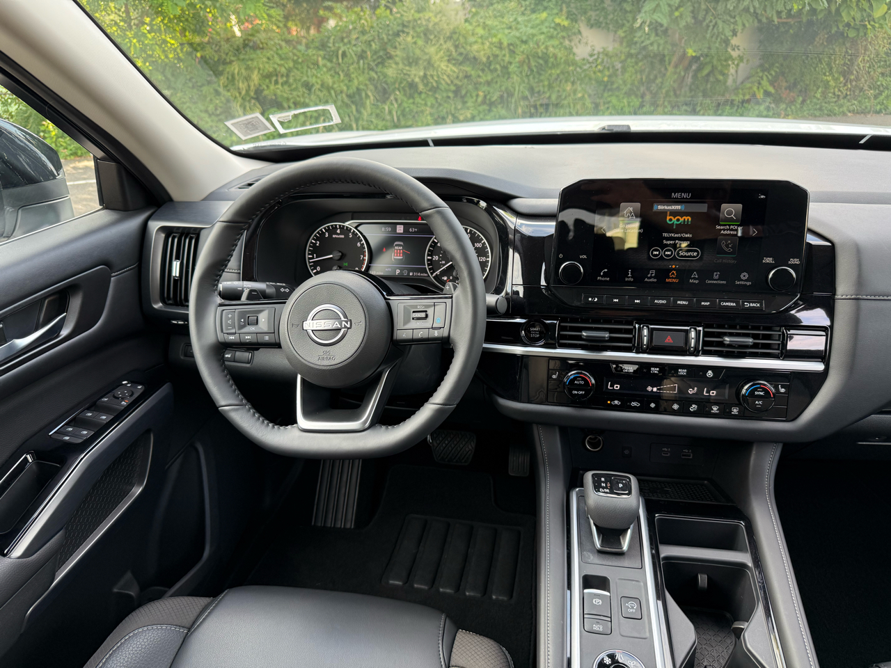 Nissan Pathfinder SL 4WD 2025