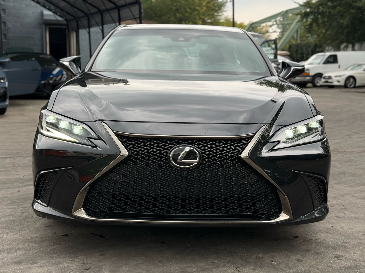 Lexus ES 350 F SPORT 2023