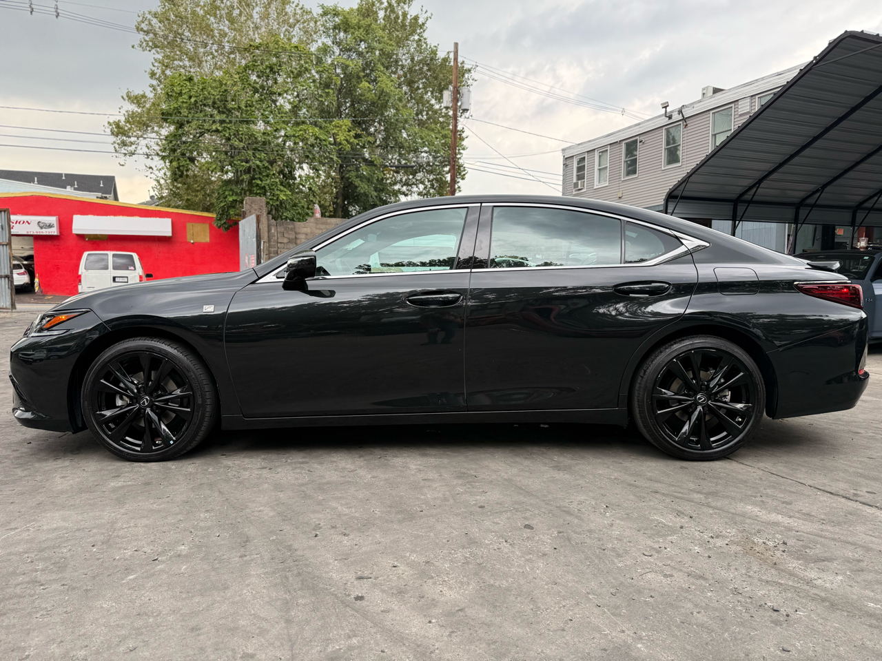 Lexus ES 350 F SPORT 2023